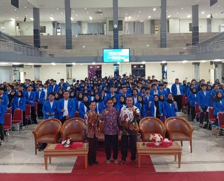SINERGI AKAR RUMPUT: PDM KEBUMEN AJAK MAHASISWA KKN UMP PERKUAT DAKWAH BERSAMA PCM DAN PRM