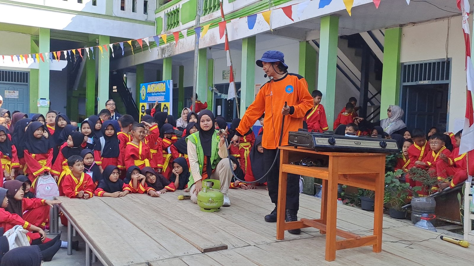 Peserta MATAMUDA MI Muhammadiyah Muntukdawung (MUTU) Rowokele Dibekali Kesiapsiagaan Menghadapi Bencana